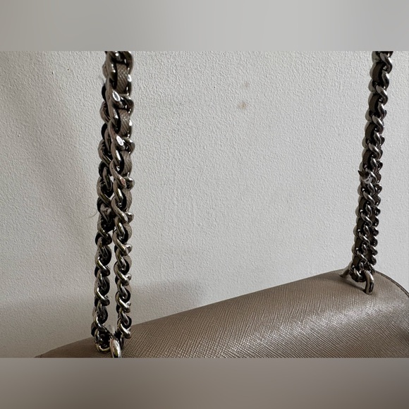 Tory Burch Taupe Leather Shoulder Bag - Picture 8 of 9